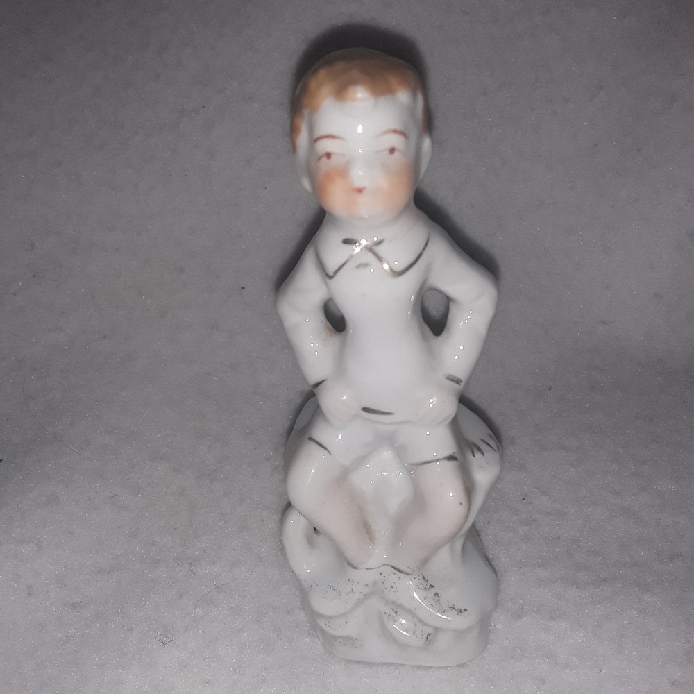 Made In Japan Figurine School Boy Tree Trunk Vintage